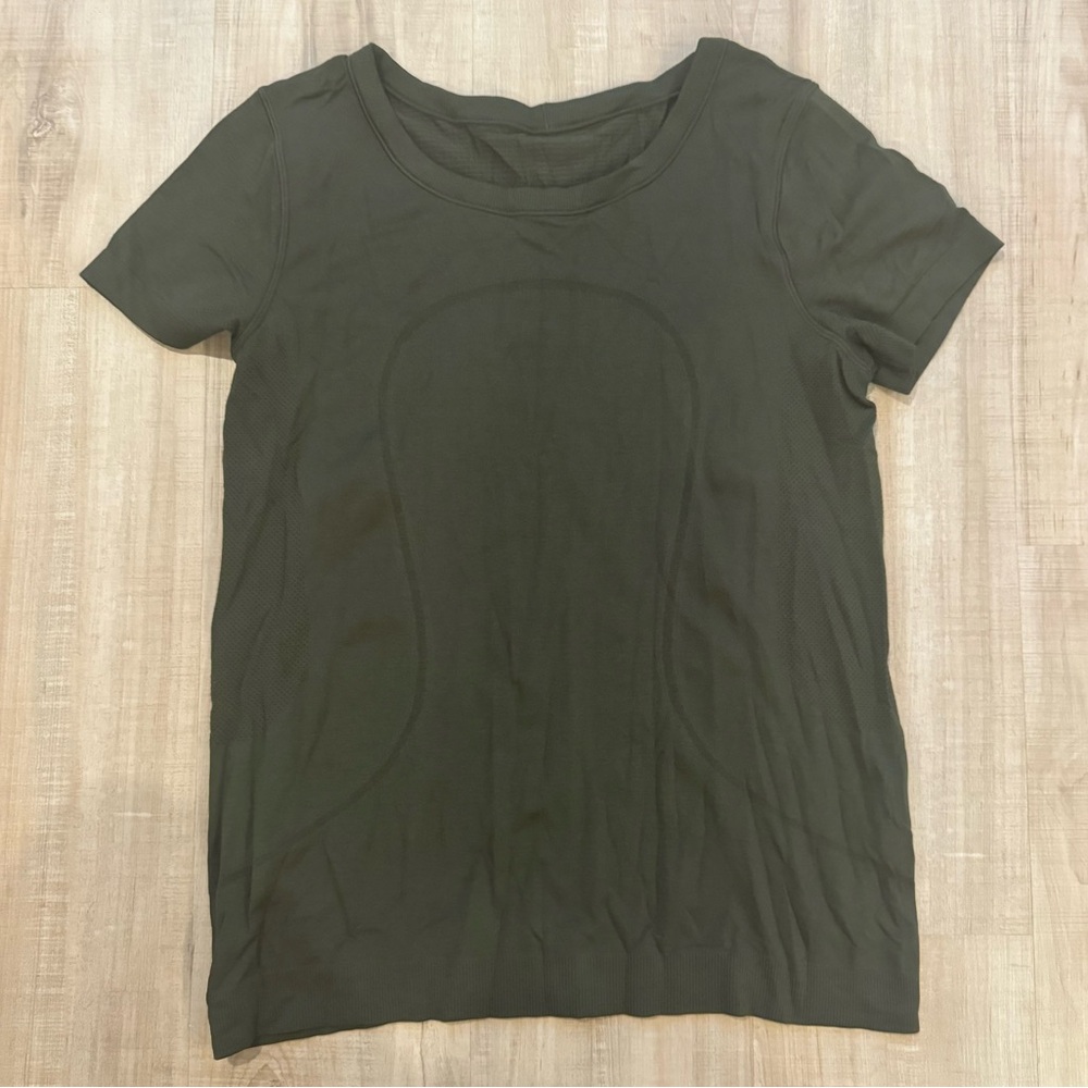 Lululemon Swiftly Tech Short Sleeve (Breeze) *Relaxed Fit